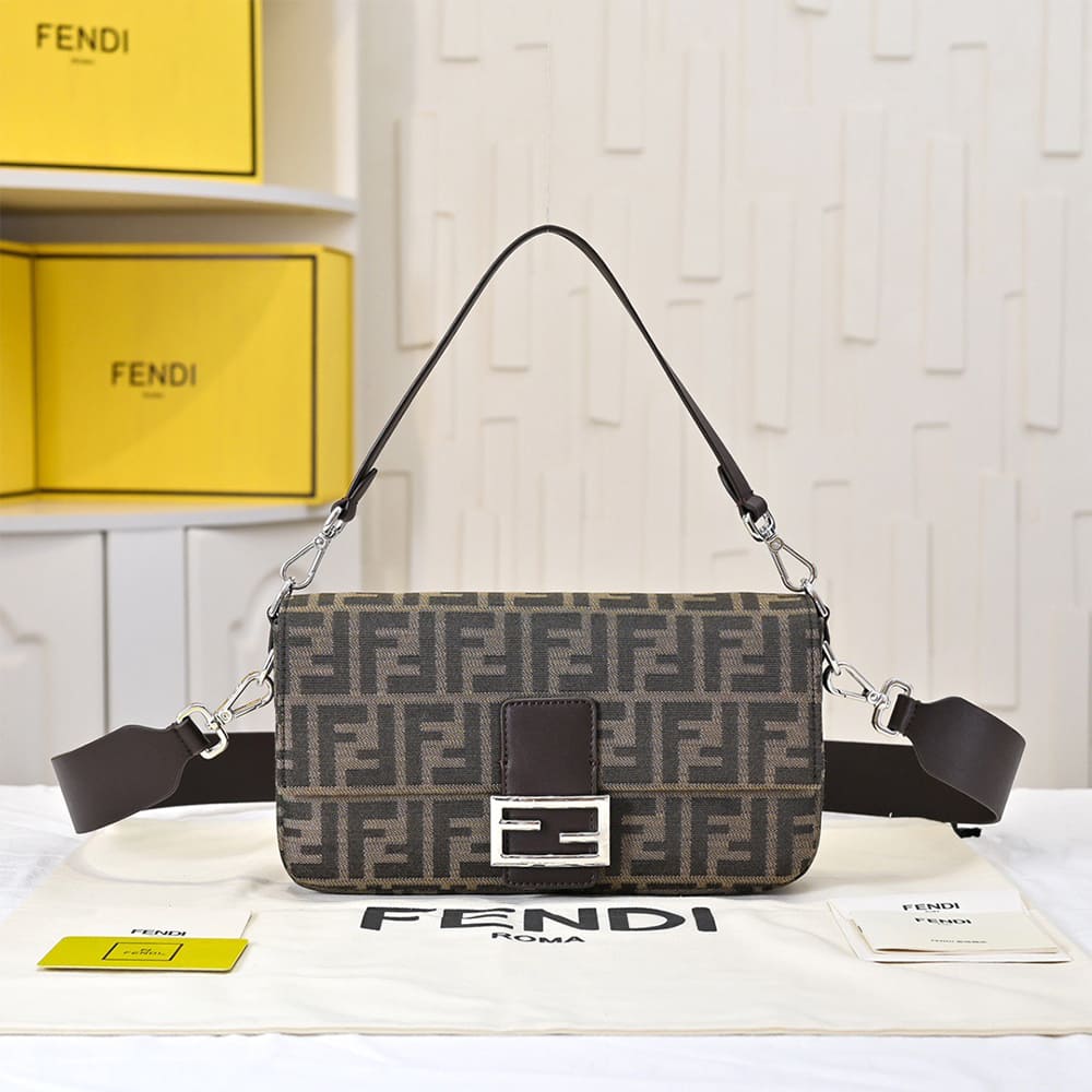 Fendi Baguette
