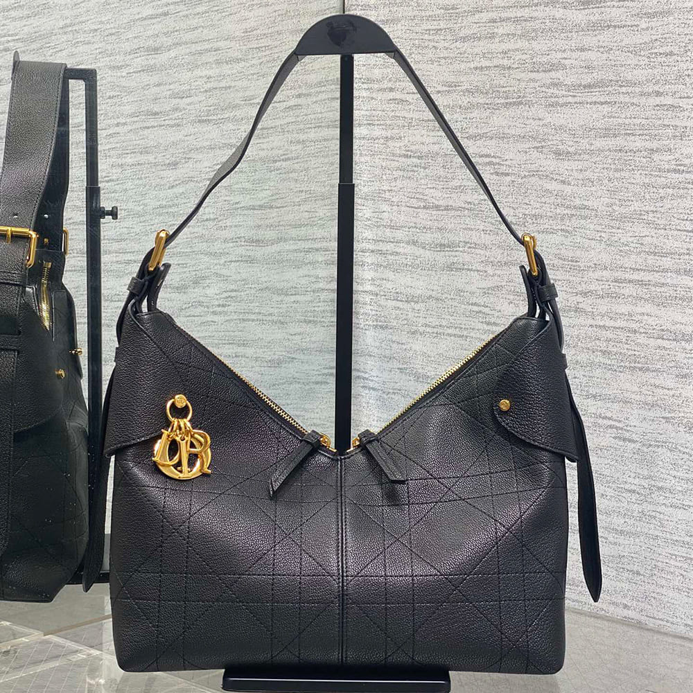 Dior Medium Dior Voyage Bag(HIGH-END GRADE)